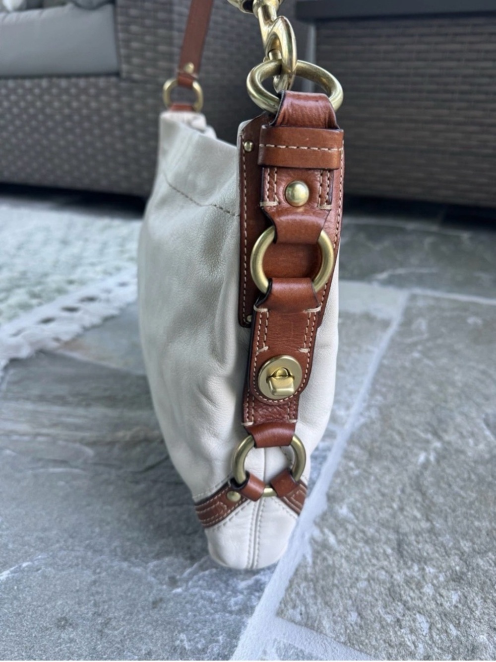 Coach Vintage Hobo Carly Bag with Brass Details Creamy White L0773-11636 - Picture 9 of 16